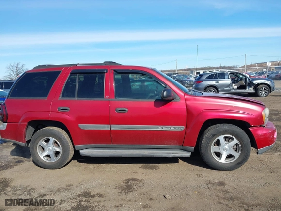 2002 Chevrolet TrailBlazer LS with VIN 1GNDT13S422138585, listed as a IAAI auction lot 41498102 with 1 mi miles. Bid and sale history available at carsss.com. Image 13.