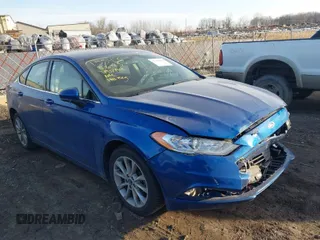 2017 Ford Fusion SE with VIN 3FA6P0H74HR378492, listed as a IAAI auction lot 41762066 with 139,168 mi miles. Bid and sale history available at carsss.com. Image 1.