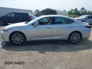 2019 Lexus ES 350 with VIN 58ABZ1B17KU040330, listed as a IAAI auction lot 42448444 with 86,126 mi miles and . Bid and sale history available at DreamBid. Image 14.