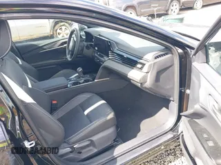 2025 Toyota Camry LE z VIN 4T1DBADK4SU011099, wystawiony jako IAAI lot #41949441 z przebiegiem 1 548 mil mil oraz . Historia ofert i sprzedaży dostępna na DreamBid. Obrazek 5.