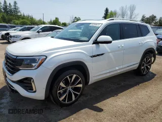 2024 Volkswagen Atlas SEL Premium R-Line with VIN 1V2FR2CA2RC557387, listed as a Copart auction lot 60269075 with 6,676 mi miles and Salvage title. Bid and sale history available at DreamBid. Image 1.