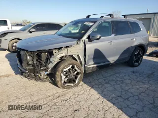 2024 Kia Telluride S z VIN 5XYP64GC8RG525657, wystawiony jako Copart lot #52196725 z przebiegiem 15 042 mil mil oraz Szkoda całkowita • Salvage title. Historia ofert i sprzedaży dostępna na DreamBid. Obrazek 1.