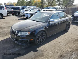 2007 Audi S4 z VIN WAUGL98E27A199807, wystawiony jako Copart lot #75247414 z przebiegiem 88 496 mil mil oraz Szkody całkowita. Historia ofert i sprzedaży dostępna na DreamBid. Obrazek 1.