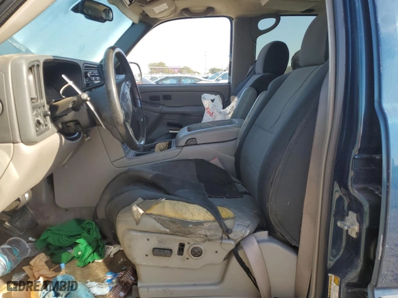 2005 Chevrolet Tahoe LT with VIN 1GNEC13T75R167992, listed as a Copart auction lot 50202265 with 243,156 mi miles and Clean Title. Bid and sale history available at carsss.com. Image 7.