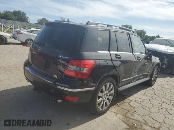 2010 Mercedes-Benz GLK 350 with VIN WDCGG8HB2AF322470, listed as a Copart auction lot 68068624 with 157,618 mi miles and Salvage Title. Bid and sale history available at DreamBid. Image 3.