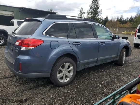 2013 Subaru Outback 2.5i Premium with VIN 4S4BRBCC7D3271704, listed as a Copart auction lot 52561885 with 155,532 mi miles and Clean Title. Bid and sale history available at carsss.com. Image 3.