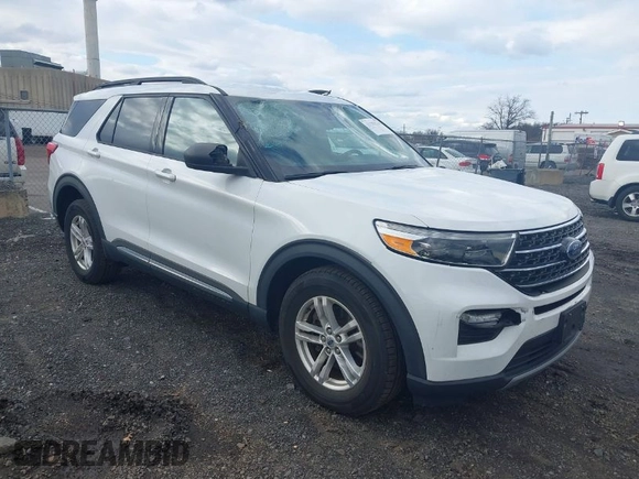2020 Ford Explorer XLT z VIN 1FMSK8DH1LGA99484, wystawiony jako IAAI lot #41888238 z przebiegiem 51 946 mil mil oraz . Historia ofert i sprzedaży dostępna na DreamBid. Obrazek 1.