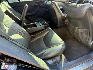 2001 Mercedes-Benz S-Class 6.0L with VIN WDBNG78J61A166847, listed as a Copart auction lot 47702305 with 111,103 mi miles and Salvage Title. Bid and sale history available at carsss.com. Image 6.