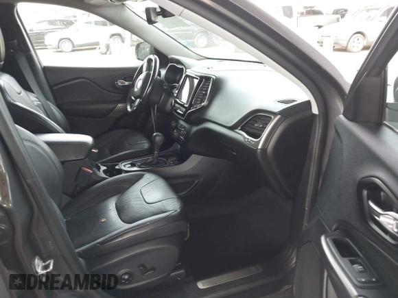 2021 Jeep Cherokee Limited with VIN 1C4PJLDX2MD187065, listed as a IAAI auction lot 41729812 with 71,470 mi miles and . Bid and sale history available at DreamBid. Image 5.