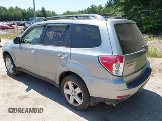 2009 Subaru Forester X with VIN JF2SH63699G736476, listed as a IAAI auction lot 42575191 with 191,589 mi miles and . Bid and sale history available at DreamBid. Image 3.