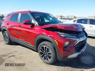 2024 Chevrolet TrailBlazer LT with VIN KL79MRSL8RB066365, listed as a IAAI auction lot 41664437 with 7,975 mi miles and . Bid and sale history available at DreamBid. Image 1.