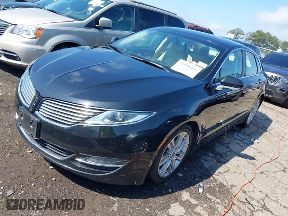 2014 Lincoln MKZ Hybrid with VIN 3LN6L2LU4ER811119, listed as a IAAI auction lot 42190415 with 98,898 mi miles and . Bid and sale history available at DreamBid. Image 2.