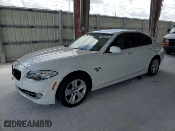 2013 BMW 5 Series 528i with VIN WBAXG5C59DDY34598, listed as a Copart auction lot 55629965 with 153,692 mi miles and Clean Title. Bid and sale history available at carsss.com. Image 1.