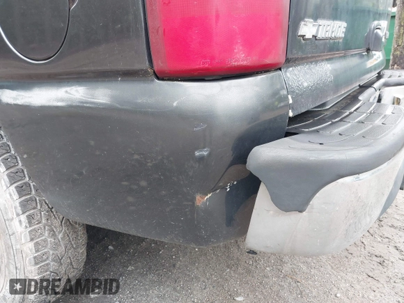 2003 Chevrolet Tahoe LS with VIN 1GNEK13Z73J126524, listed as a IAAI auction lot 42220202 with Not Provided miles and . Bid and sale history available at DreamBid. Image 13.