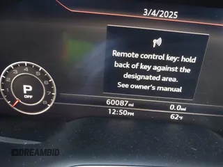 2018 Audi Q7 Premium Plus z VIN WA1LHAF79JD044647, wystawiony jako IAAI lot #41666009 z przebiegiem 60 087 mil mil oraz . Historia ofert i sprzedaży dostępna na DreamBid. Obrazek 15.