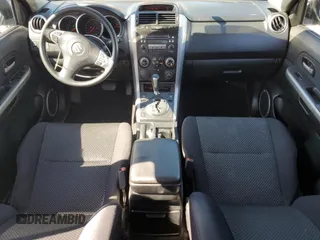 2006 Suzuki Grand Vitara Premium z VIN JS3TD943864102742, wystawiony jako Copart lot #70721944 z przebiegiem 117 402 mil mil oraz Szkoda całkowita • Salvage title. Historia ofert i sprzedaży dostępna na DreamBid. Obrazek 8.