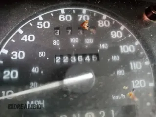 2000 Ford Ranger XL with VIN 1FTYR10V3YPA32048, listed as a Copart auction lot 45551325 with 223,645 mi miles and Salvage title. Bid and sale history available at DreamBid. Image 9.
