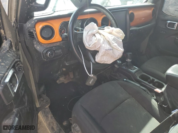 2020 Jeep Gladiator Sport S with VIN 1C6HJTAG0LL168969, listed as a Copart auction lot 44028815 with 67,810 mi miles and Salvage Title. Bid and sale history available at carsss.com. Image 8.