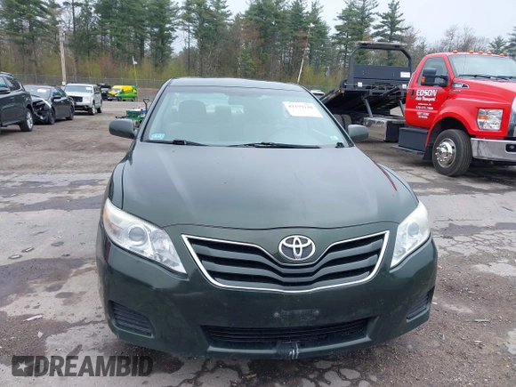 2011 Toyota Camry LE with VIN 4T4BF3EK1BR089092, listed as a IAAI auction lot 42179116 with 211,788 mi miles. Bid and sale history available at carsss.com. Image 6.