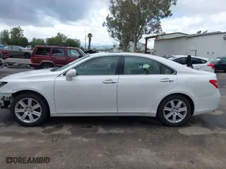 2009 Lexus ES 350 with VIN JTHBJ46G692282209, listed as a IAAI auction lot 41777865 with 157,729 mi miles. Bid and sale history available at carsss.com. Image 14.