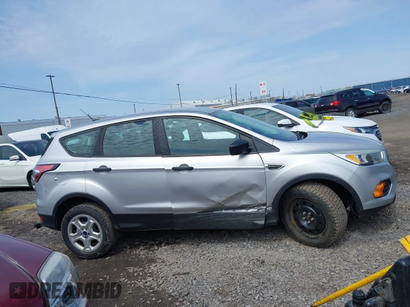 2017 Ford Escape S with VIN 1FMCU0F78HUB39105, listed as a IAAI auction lot 42119588 with 92,034 mi miles. Bid and sale history available at carsss.com. Image 13.