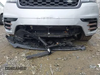 2018 Land Rover Range Rover Velar R-Dynamic HSE z VIN SALYM2RV0JA742422, wystawiony jako IAAI lot #42168647 z przebiegiem 65 298 mil mil oraz . Historia ofert i sprzedaży dostępna na DreamBid. Obrazek 6.