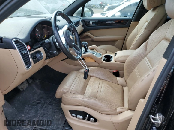 2019 Porsche Cayenne with VIN WP1AA2AY5KDA02094, listed as a Copart auction lot 60469445 with 105,899 mi miles and Clean title. Bid and sale history available at DreamBid. Image 7.
