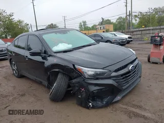 2023 Subaru Legacy Premium z VIN 4S3BWAF62P3003189, wystawiony jako IAAI lot #42323067 z przebiegiem 36 010 mil mil oraz . Historia ofert i sprzedaży dostępna na DreamBid. Obrazek 1.