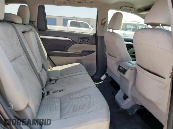 2014 Toyota Highlander LE z VIN 5TDZARFH0ES008478, wystawiony jako Copart lot #59300555 z przebiegiem 117 163 mil mil oraz Szkoda całkowita • Salvage title. Historia ofert i sprzedaży dostępna na DreamBid. Obrazek 11.