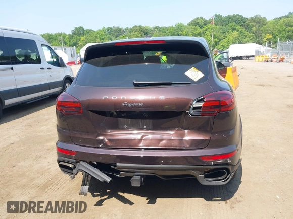 2017 Porsche Cayenne with VIN WP1AA2A21HKA88424, listed as a IAAI auction lot 42475713 with 121,942 mi miles and . Bid and sale history available at DreamBid. Image 17.