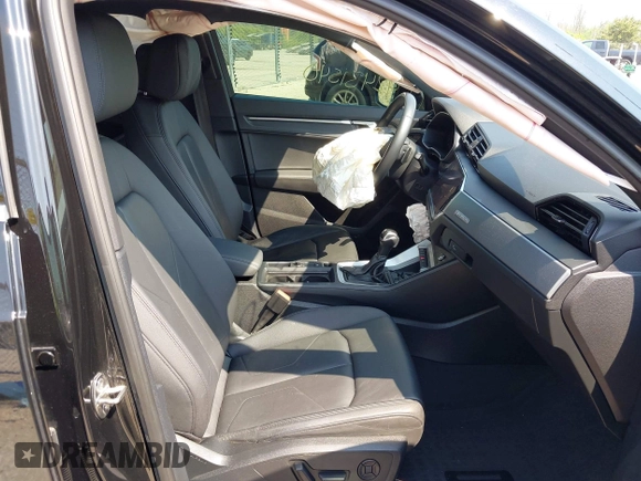 2021 Audi Q3 S line Premium Plus with VIN WA1EECF31M1068473, listed as a IAAI auction lot 42431540 with 42,312 mi miles and . Bid and sale history available at DreamBid. Image 5.
