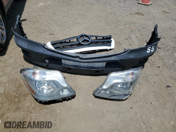 2017 Mercedes-Benz Sprinter with VIN WDZPE7CD7HP534574, listed as a Copart auction lot 52471474 with Not Provided miles and Salvage Title. Bid and sale history available at DreamBid. Image 13.