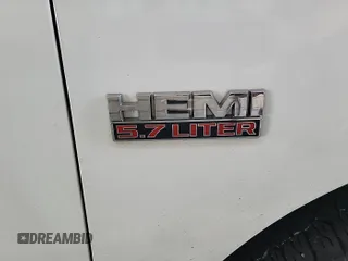 2018 Ram 1500 Express с VIN 1C6RR7FT0JS255526, выставлен на аукционе IAAI как лот 42632717 с пробегом 184 977 миль миль и . История ставок и продаж доступна на DreamBid. Изображение 6.