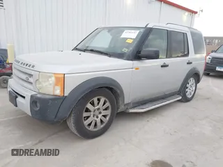 2005 Land Rover LR3 SE with VIN SALAE25475A312470, listed as a IAAI auction lot 41701147 with 90,770 mi miles. Bid and sale history available at carsss.com. Image 2.
