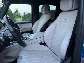 2022 Mercedes-Benz G 63 AMG z VIN W1NYC7HJ1NX437545, wystawiony jako Copart lot #66024305 z przebiegiem 9 650 mil mil oraz Czysty tytuł • Clean title. Historia ofert i sprzedaży dostępna na DreamBid. Obrazek 5.