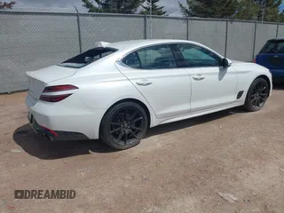 2023 Genesis G70 2.0T z VIN KMTG34TA7PU131917, wystawiony jako IAAI lot #42142928 z przebiegiem 32 158 mil mil oraz . Historia ofert i sprzedaży dostępna na DreamBid. Obrazek 4.