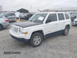 2014 Jeep Patriot Sport with VIN 1C4NJPBAXED504895, listed as a IAAI auction lot 41837883 with 272,331 mi miles. Bid and sale history available at carsss.com. Image 17.