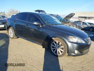 2009 Lexus IS 250 with VIN JTHBK262195092435, listed as a IAAI auction lot 40872640 with 245,143 mi miles. Bid and sale history available at carsss.com. Image 1.
