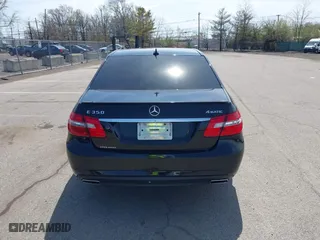 2013 Mercedes-Benz E-Class E 350 Luxury with VIN WDDHF8JBXDA716958, listed as a IAAI auction lot 42080974 with 134,248 mi miles. Bid and sale history available at carsss.com. Image 16.