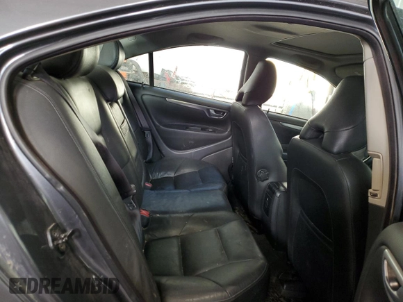 2005 Volvo S60 with VIN YV1RH592952453654, listed as a Copart auction lot 87317074 with 189,846 mi miles and Salvage Title. Bid and sale history available at carsss.com. Image 10.