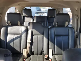2010 Ford Expedition SSV z VIN 1FMJU1G56AEB21051, wystawiony jako Copart lot #53277855 z przebiegiem 163 683 mil mil oraz Szkody całkowita. Historia ofert i sprzedaży dostępna na DreamBid. Obrazek 10.
