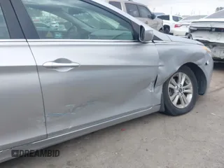 2011 Hyundai Sonata GLS with VIN 5NPEB4AC3BH171184, listed as a IAAI auction lot 41903642 with 118,984 mi miles and . Bid and sale history available at carsss.com. Image 6.