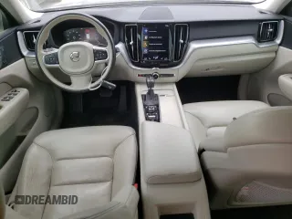 2018 Volvo XC60 Momentum with VIN LYV102RK1JB073418, listed as a Copart auction lot 73763614 with 64,692 mi miles and Salvage Title. Bid and sale history available at DreamBid. Image 8.