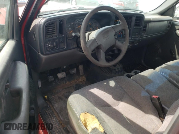 2003 Chevrolet Silverado 1500 with VIN 1GCEC14X33Z271919, listed as a Copart auction lot 53507845 with 233,803 mi miles and Salvage Title. Bid and sale history available at carsss.com. Image 8.