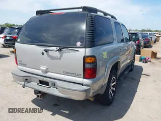 2005 Chevrolet Tahoe Z71 with VIN 1GNEC13T65R162332, listed as a IAAI auction lot 42058892 with 271,775 mi miles and . Bid and sale history available at DreamBid. Image 4.