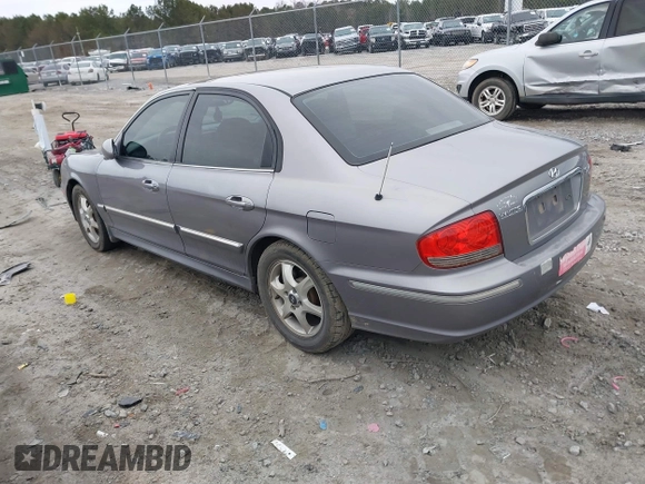 2005 Hyundai Sonata GLS with VIN KMHWF35H05A181798, listed as a IAAI auction lot 41366863 with 129,290 mi miles. Bid and sale history available at carsss.com. Image 3.