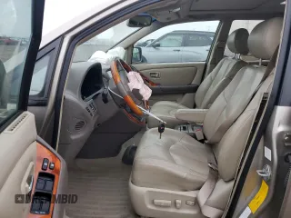 2001 Lexus RX 300 z VIN JTJHF10U910182130, wystawiony jako Copart lot #53809435 z przebiegiem Nie podano mil oraz Szkoda całkowita • Salvage title. Historia ofert i sprzedaży dostępna na DreamBid. Obrazek 7.