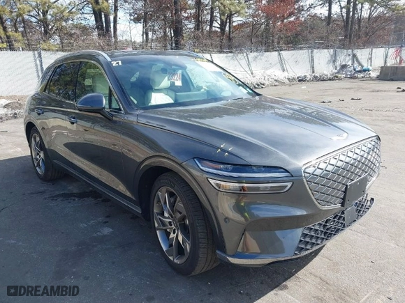 2025 Genesis Electrified GV70 Advanced with VIN 5NMMCET10SH004000, listed as a IAAI auction lot 41599089 with 2,064 mi miles. Bid and sale history available at carsss.com. Image 1.