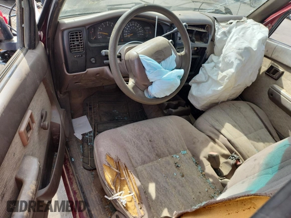 1999 Toyota Tacoma with VIN 4TAVL52N7XZ549666, listed as a Copart auction lot 58861885 with 326,363 mi miles and Salvage title. Bid and sale history available at DreamBid. Image 8.