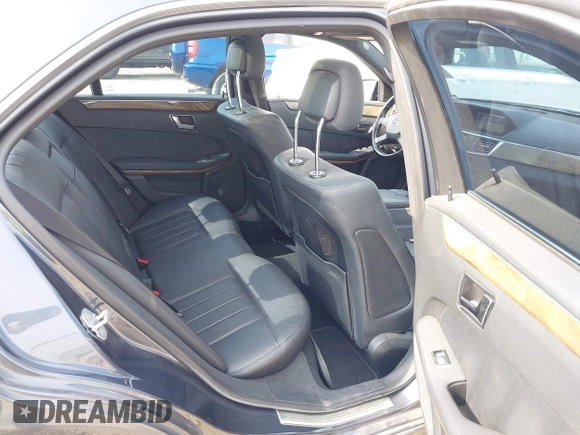 2011 Mercedes-Benz E 550 Luxury with VIN WDDHF9AB9BA442980, listed as a IAAI auction lot 42439893 with 129,058 mi miles and . Bid and sale history available at DreamBid. Image 8.